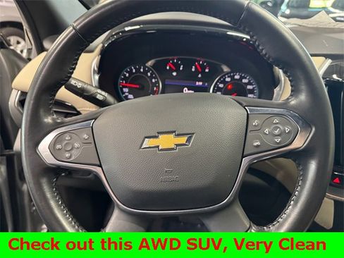 Used 2022 Chevrolet Traverse LT image 20