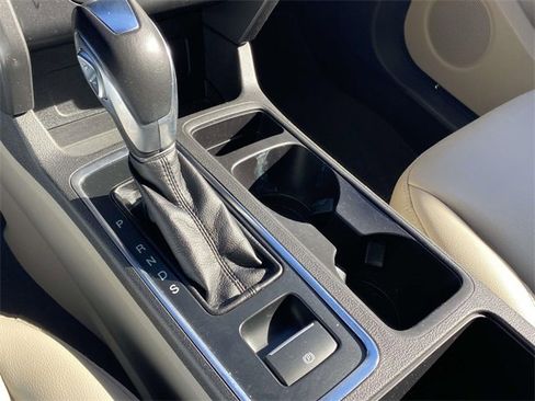 Used 2019 Ford Escape SEL image 29