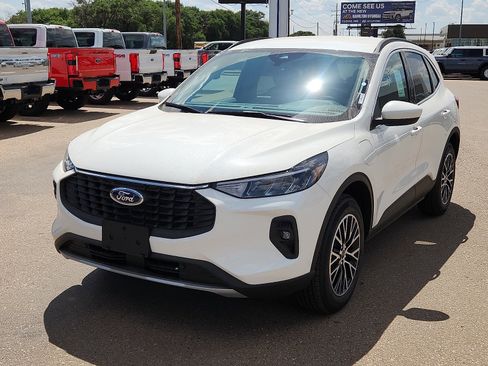 New 2025 Ford Escape Base image 1