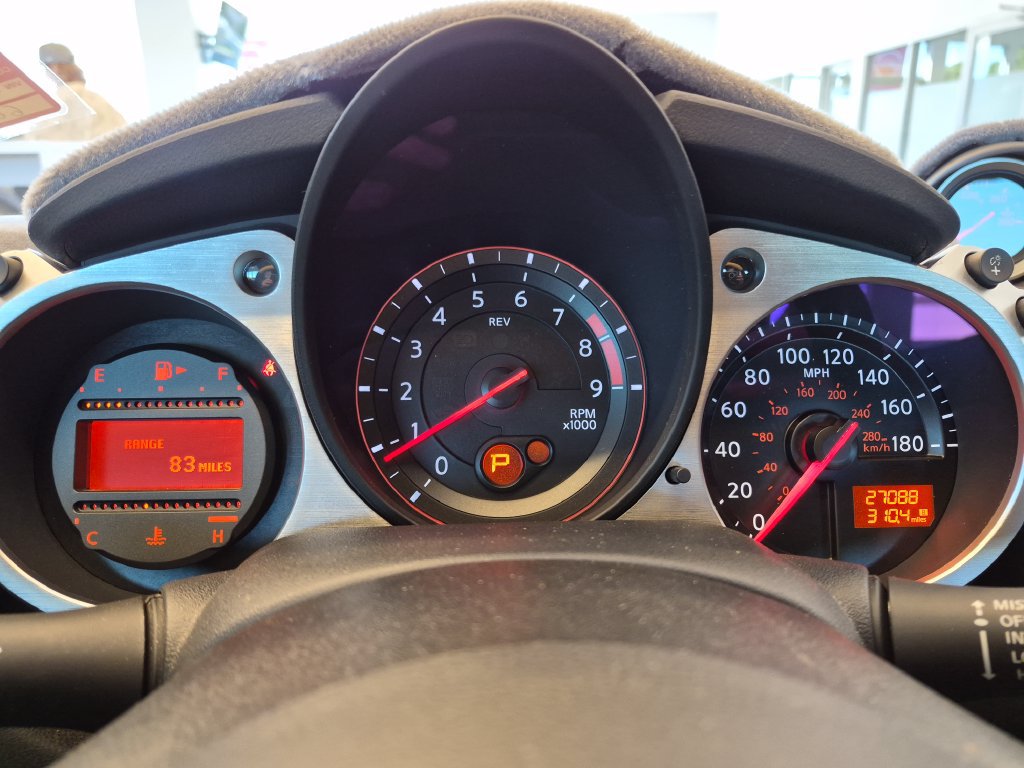 Used 2019 Nissan 370Z Coupe w/ Z34 Heritage Edition - Blue RWD image 19