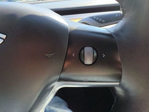 Used 2023 Tesla Model 3 Standard Range RWD image 27