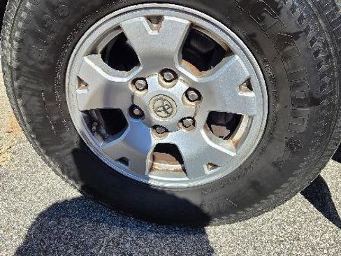 Used 2009 Toyota Tacoma PreRunner RWD image 17