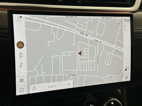 Used 2026 Jaguar F-PACE R-Dynamic S image 24