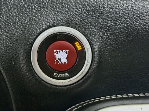 Used 2016 Dodge Challenger SRT Hellcat RWD image 21