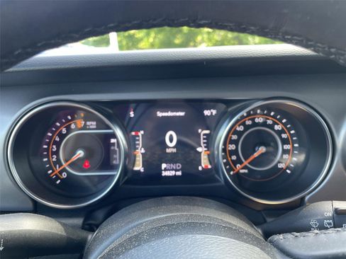 Used 2022 Jeep Wrangler Sport AWD/4WD image 15