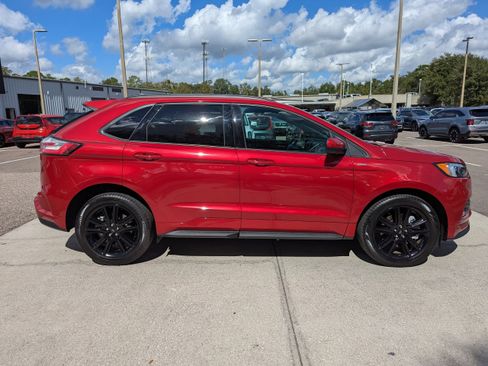 Used 2024 Ford Edge ST-Line image 3