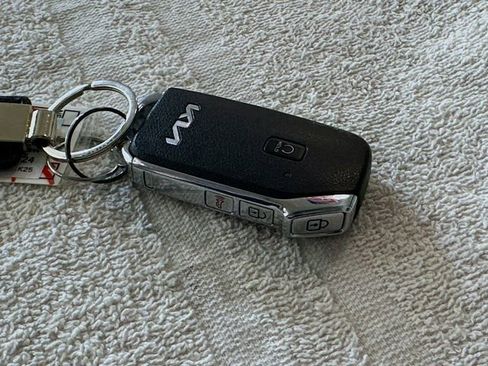 Used 2024 Kia Seltos S image 29