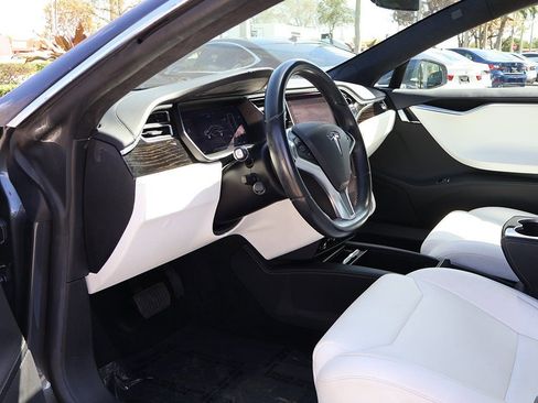 Used 2017 Tesla Model S 75 image 23