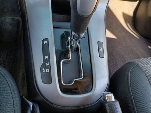 Used 2012 Chevrolet Cruze LS image 28