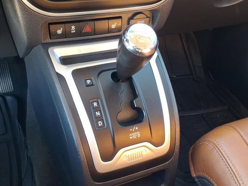 Used 2016 Jeep Compass High Altitude image 8