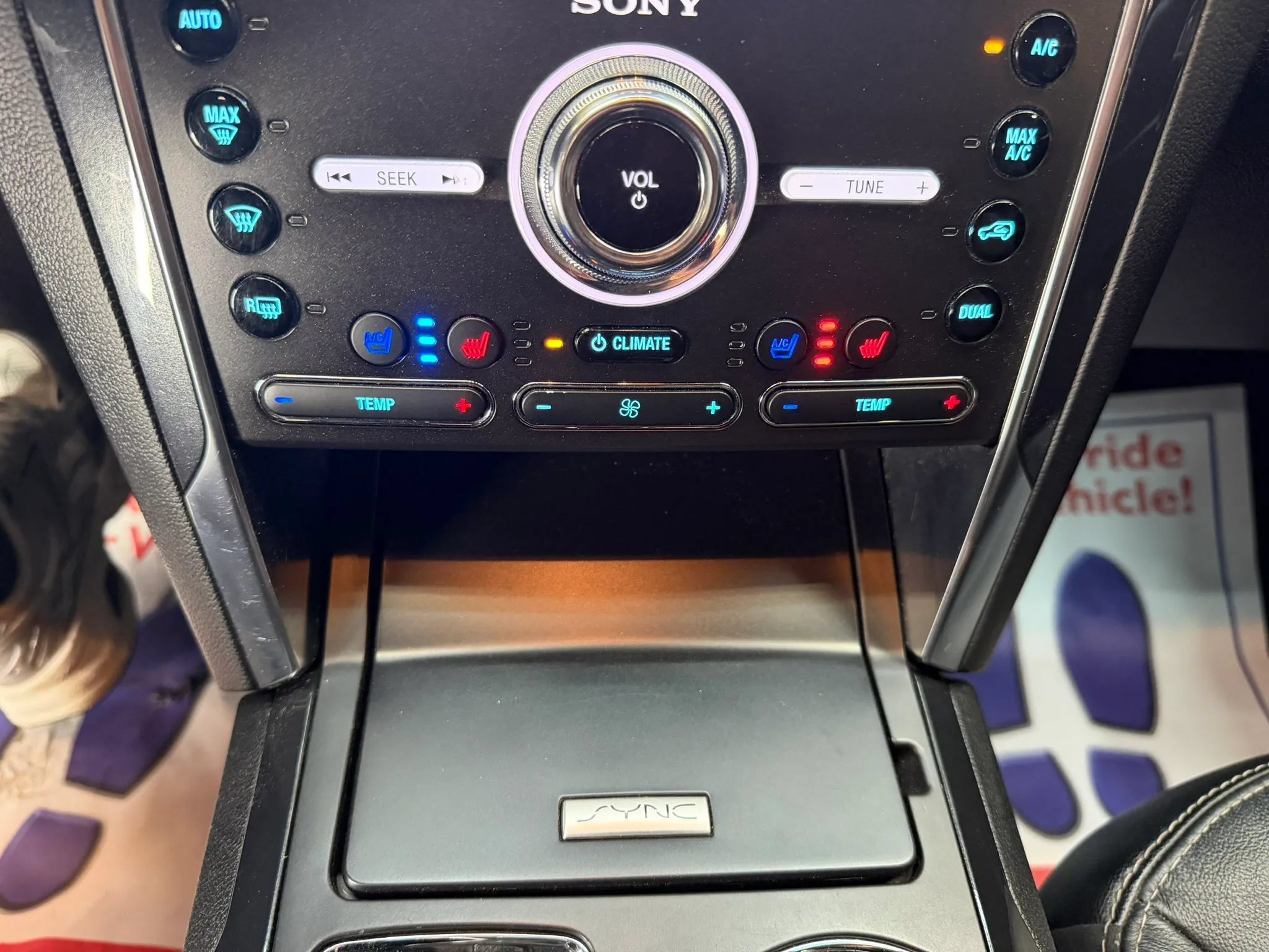 Used 2019 Ford Explorer Limited w/ Class III Trailer Tow Package FWD image 26