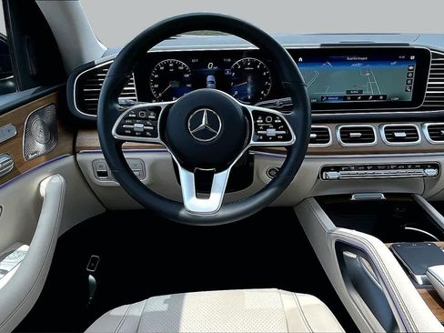 Used 2022 Mercedes-Benz GLE 350 4MATIC image 6