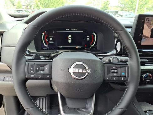New 2026 Nissan Pathfinder SL AWD/4WD image 17