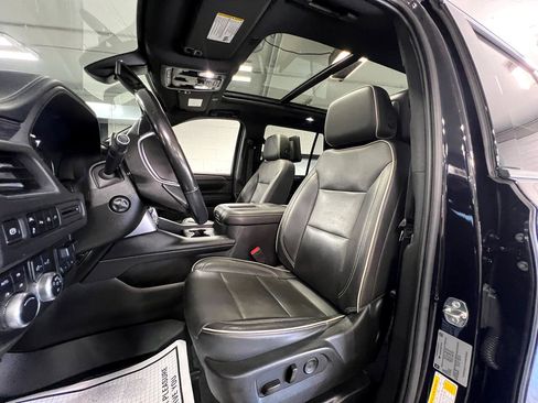 Used 2021 GMC Yukon SLT w/ SLT Luxury Plus Package image 28