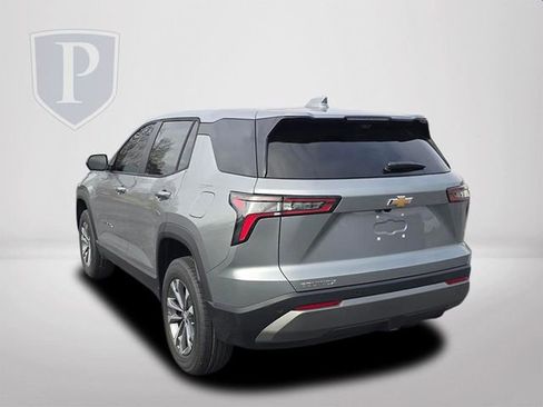 New 2026 Chevrolet Equinox LT w/ Safety and Technology Package image 8