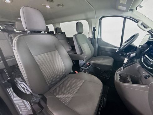 Used 2023 Ford Transit 350 XLT image 19