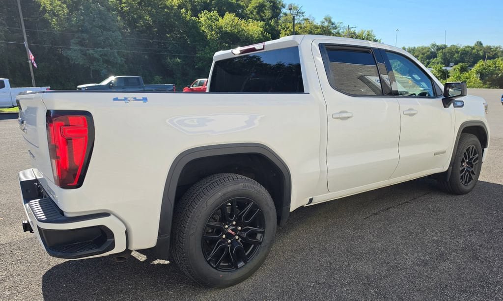 Used 2022 GMC Sierra 1500 Elevation AWD/4WD image 11