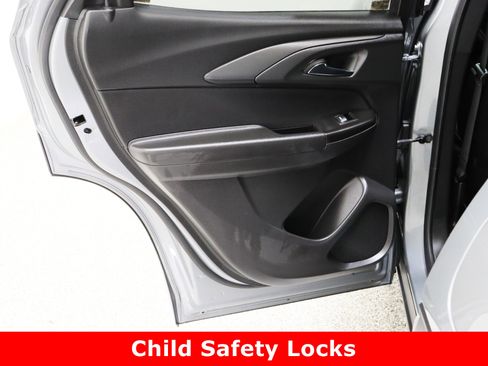 Used 2024 Chevrolet TrailBlazer RS image 26