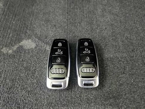 Used 2023 Audi Q7 3.0T Prestige w/ Prestige Package AWD/4WD image 86