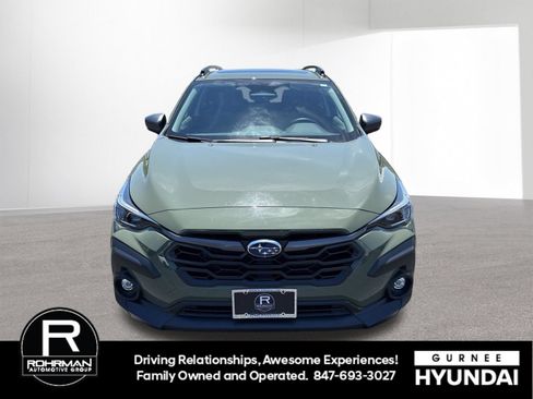 Used 2024 Subaru Crosstrek 2.5i Limited w/ Crosstrek Mirror Package AWD/4WD image 3
