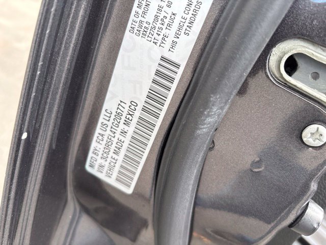 Used 2026 RAM 2500 Laramie AWD/4WD image 39