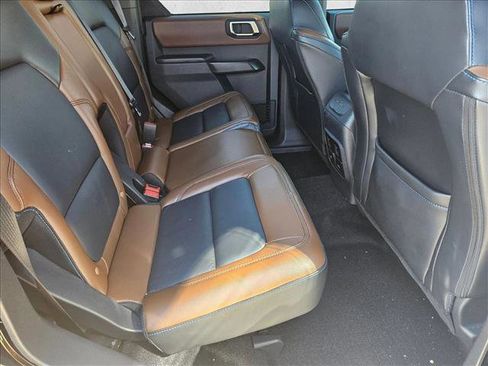 Used 2024 Ford Bronco Outer Banks image 20