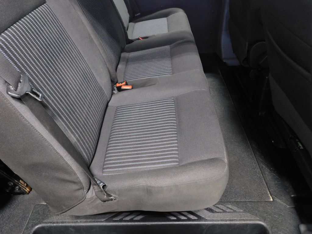Used 2018 Ford Transit 150 XLT RWD image 25