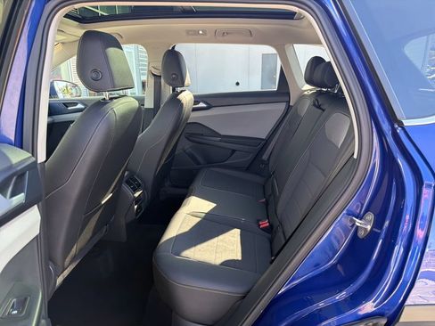 Certified 2024 Volkswagen Taos SE w/ Panoramic Sunroof Package AWD/4WD image 14