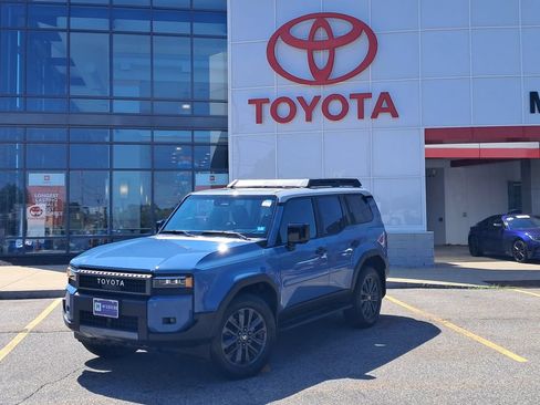Used 2025 Toyota Land Cruiser w/ Premium Package AWD/4WD image 1