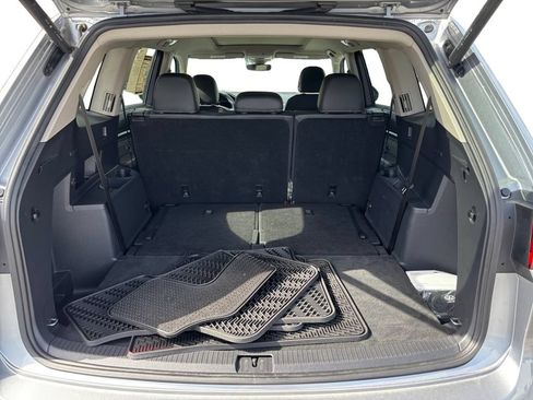 Used 2023 Volkswagen Atlas SEL AWD/4WD image 19