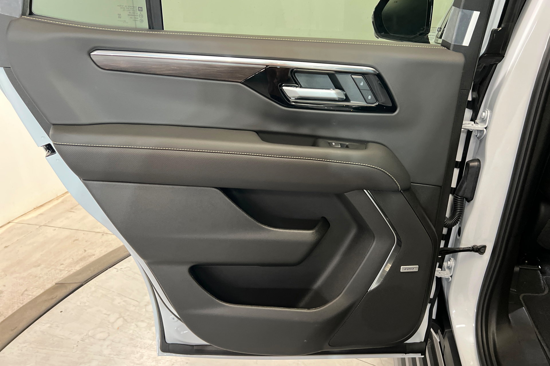 New 2026 Chevrolet Tahoe Premier AWD/4WD image 19