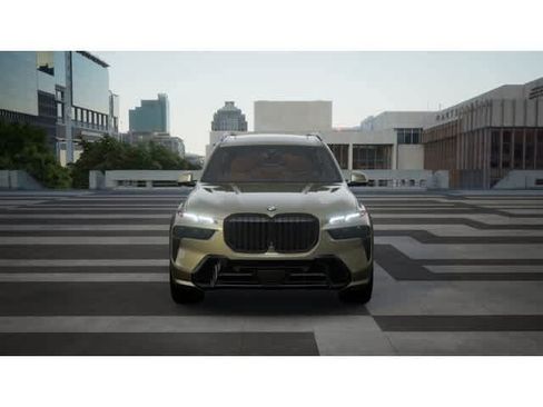 New 2027 BMW X7 xDrive40i w/ Executive Package AWD/4WD image 3