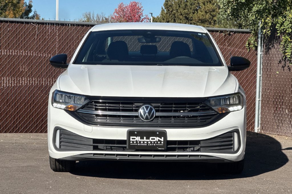 Used 2022 Volkswagen Jetta Sport FWD image 12