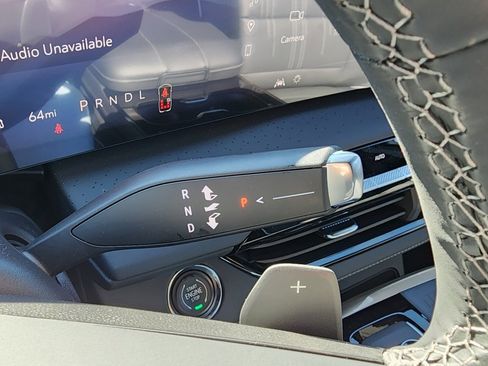 New 2026 Buick Enclave Avenir image 24