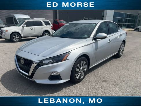 Used 2022 Nissan Altima 2.5 S FWD image 4