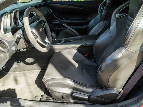 Used 2015 Chevrolet Camaro Z/28 RWD image 20