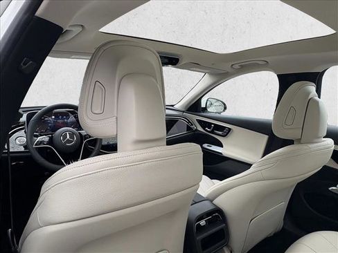 Used 2026 Mercedes-Benz E 350 Sedan image 17