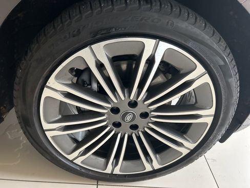 Used 2024 Land Rover Range Rover Sport SE image 22