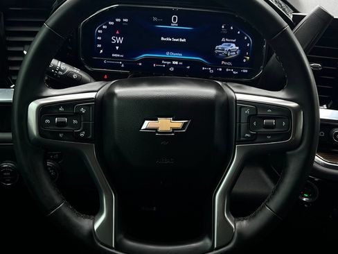 Used 2024 Chevrolet Silverado 1500 LT RWD image 12