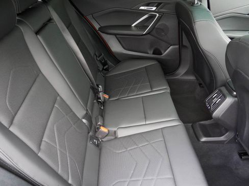 Certified 2025 BMW X2 xDrive28i image 35