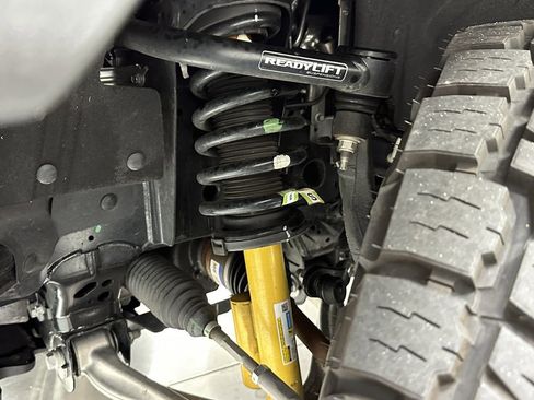 Used 2023 Ford Bronco Big Bend w/ Sasquatch Package image 17