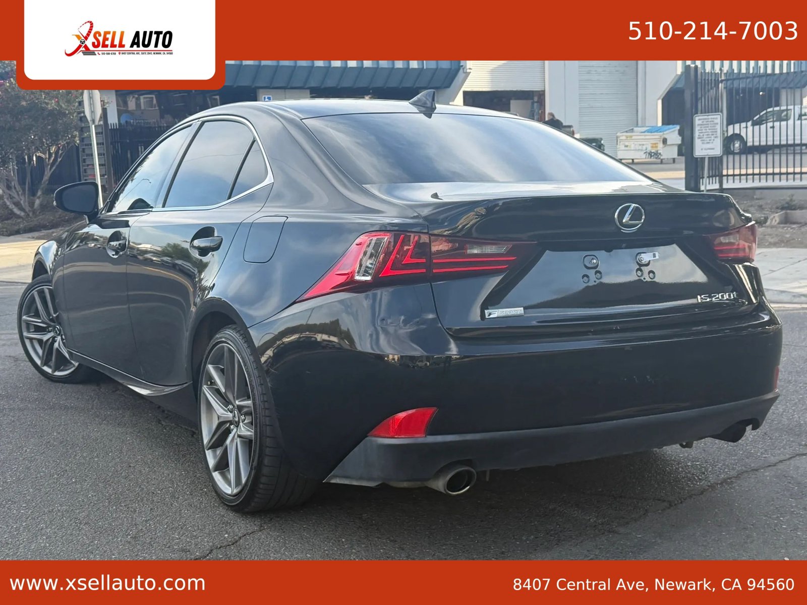Used 2016 Lexus IS 200t w/ F Sport Package RWD image 6