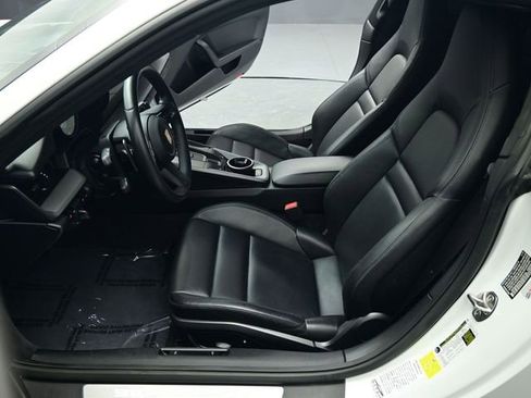 Used 2020 Porsche 911 Carrera 4S AWD/4WD image 35