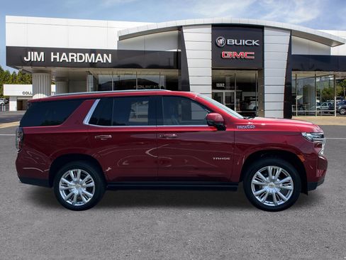 Used 2024 Chevrolet Tahoe High Country AWD/4WD image 8