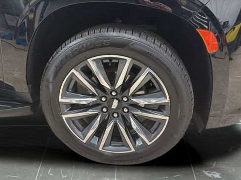 Used 2024 Cadillac Escalade Sport AWD/4WD image 14