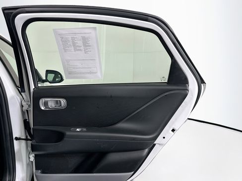 Used 2024 Hyundai Ioniq 6 SE image 31