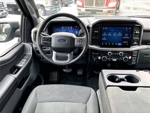 Used 2025 Ford F150 XLT w/ Equipment Group 301A Standard image 5