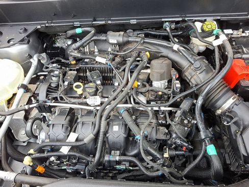 Certified 2024 Ford Maverick XLT w/ XLT Luxury Package image 28