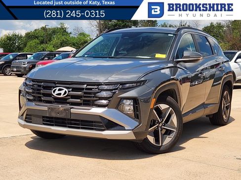 Used 2025 Hyundai Tucson SEL FWD image 1