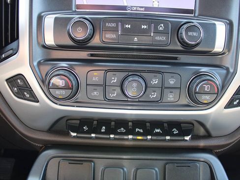 Used 2017 GMC Sierra 1500 SLT AWD/4WD image 47